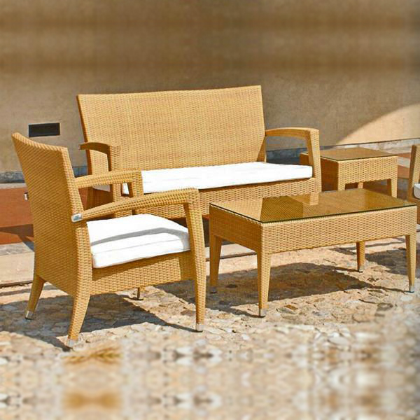 Outdoor Wicker Sofa sets - WickerWaves