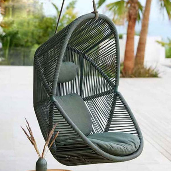 Outdoor Braided Rope Swing - Aurora