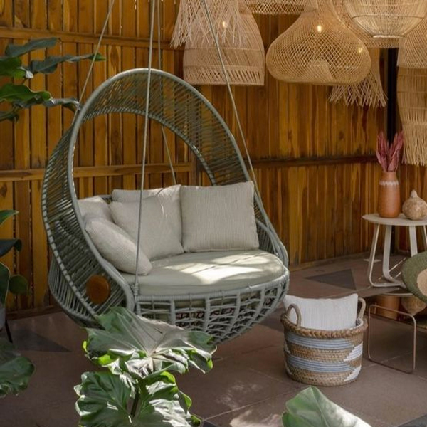 Outdoor Braided Rope Swing - Nestino