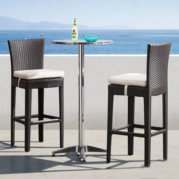 Outdoor wicker Bar Chairs & Tables - BarNova