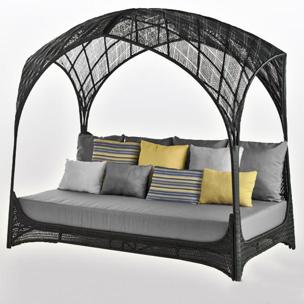 Wicker Canopy Daybed - Solea 1