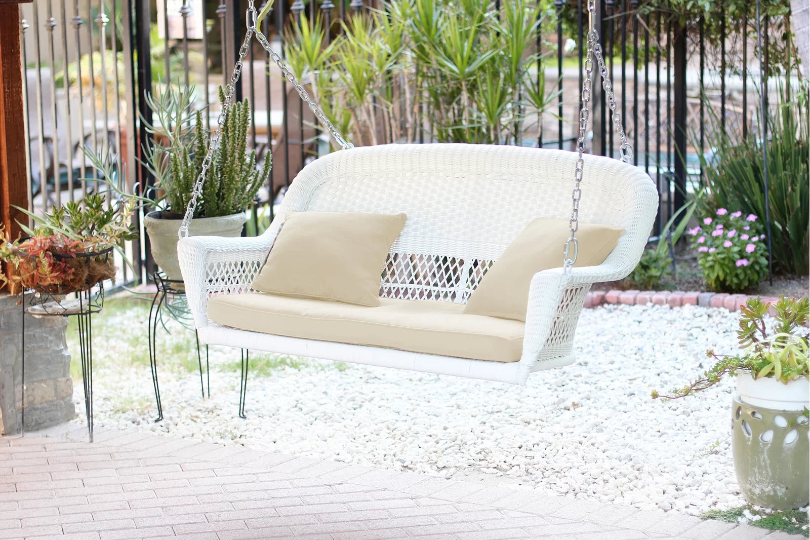 Outdoor Furniture -Wicker Swing -Wovo